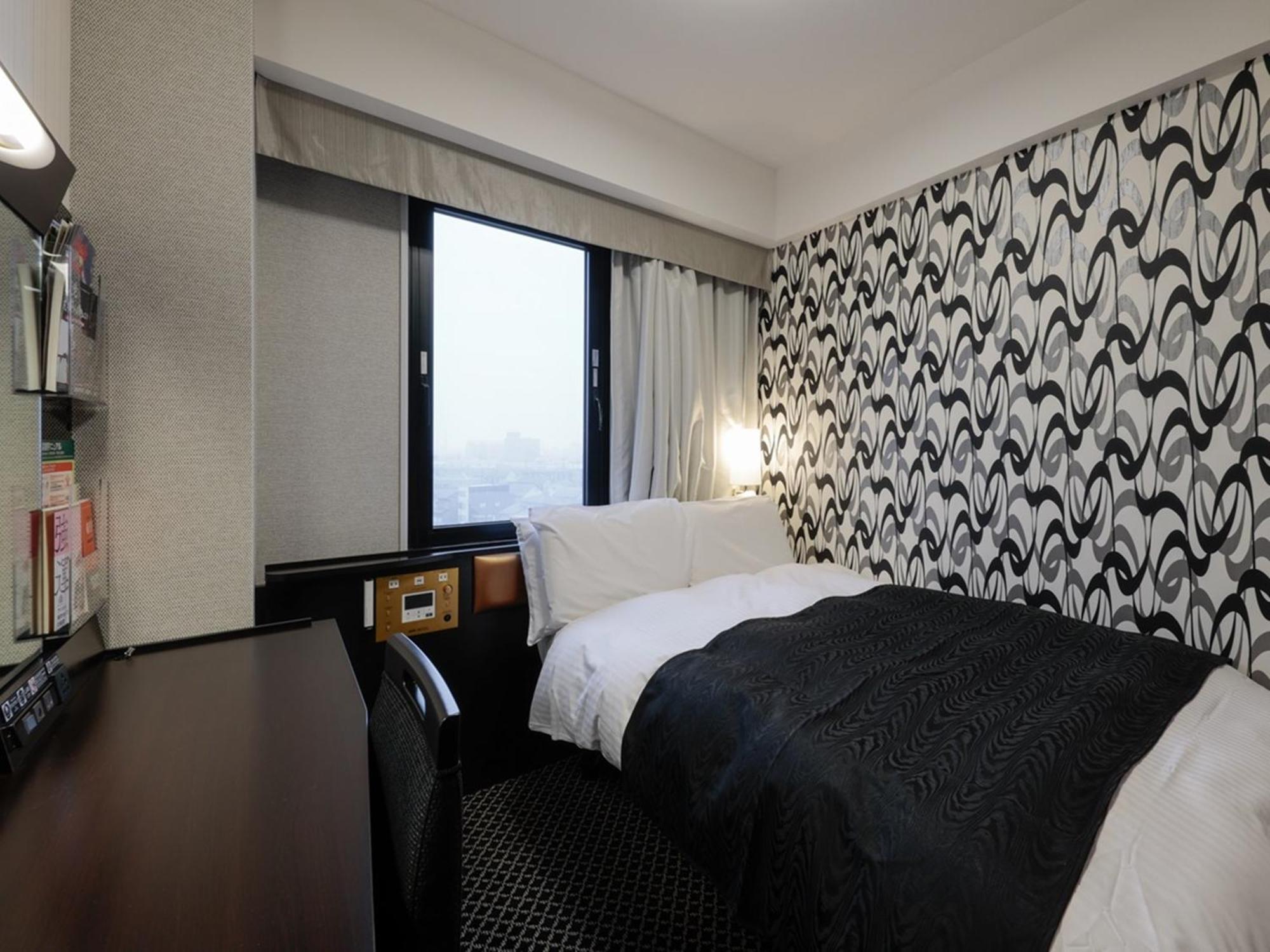 Apa Hotel Tonami Ekimae Ngoại thất bức ảnh