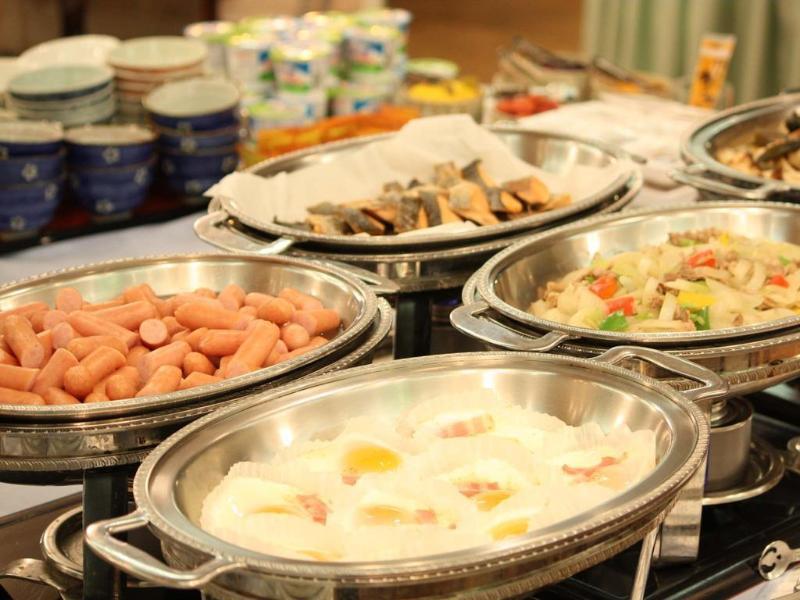 Apa Hotel Tonami Ekimae Ngoại thất bức ảnh